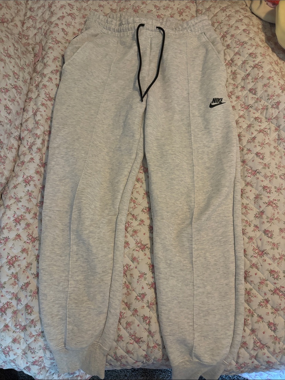 Nike Woman’s Light Heather Gray Joggers with Black Drawcord